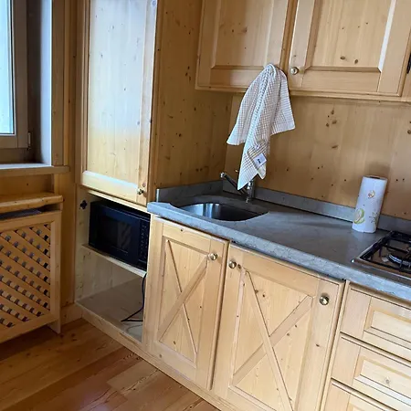 Precumon 8'1 أرابّا