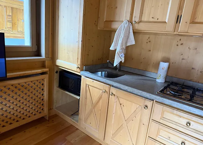 Precumon 8'1 أرابّا