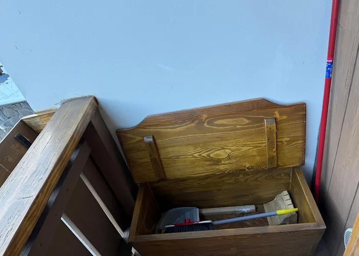 Apartment Precumon 8'1 *